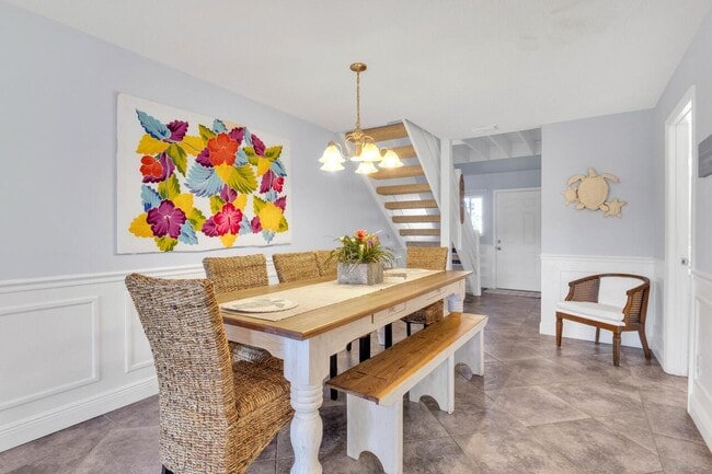 Building Photo - 4949 N Hwy A1A