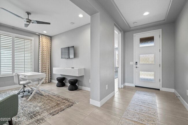 Building Photo - 30668 S Sand Hurst Ln