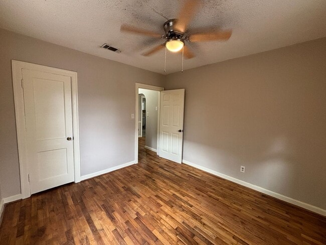 Building Photo - 3623 15th Ave