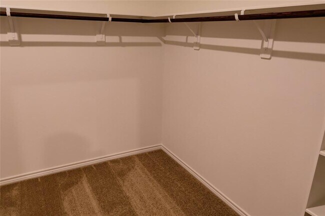 Building Photo - 15510 Olive Ter Trl