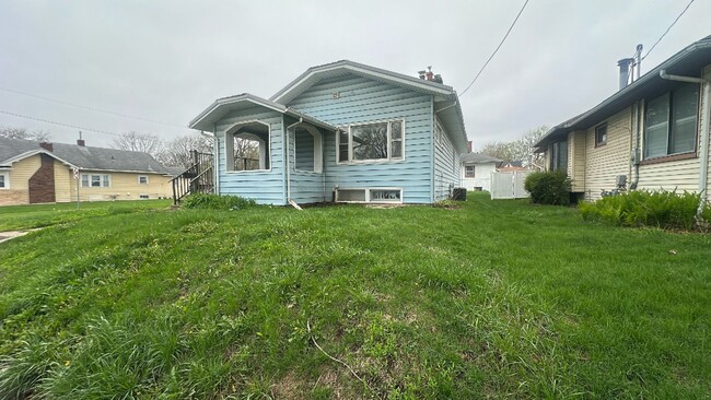 Primary Photo - 740 Baltimore St
