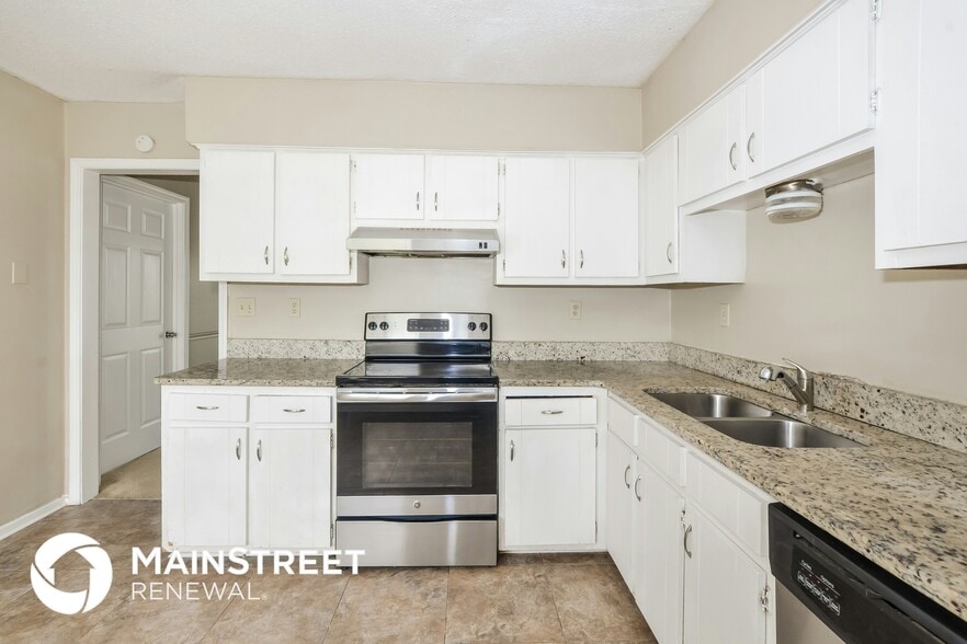 Building Photo - 7065 Markim Dr