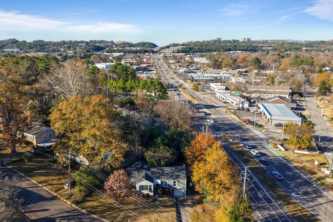 Building Photo - Cute 3 bedroom, 1 bath house in Homewood!