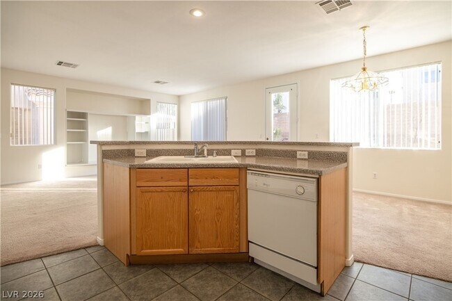 Building Photo - 191 Duck Hollow Ave