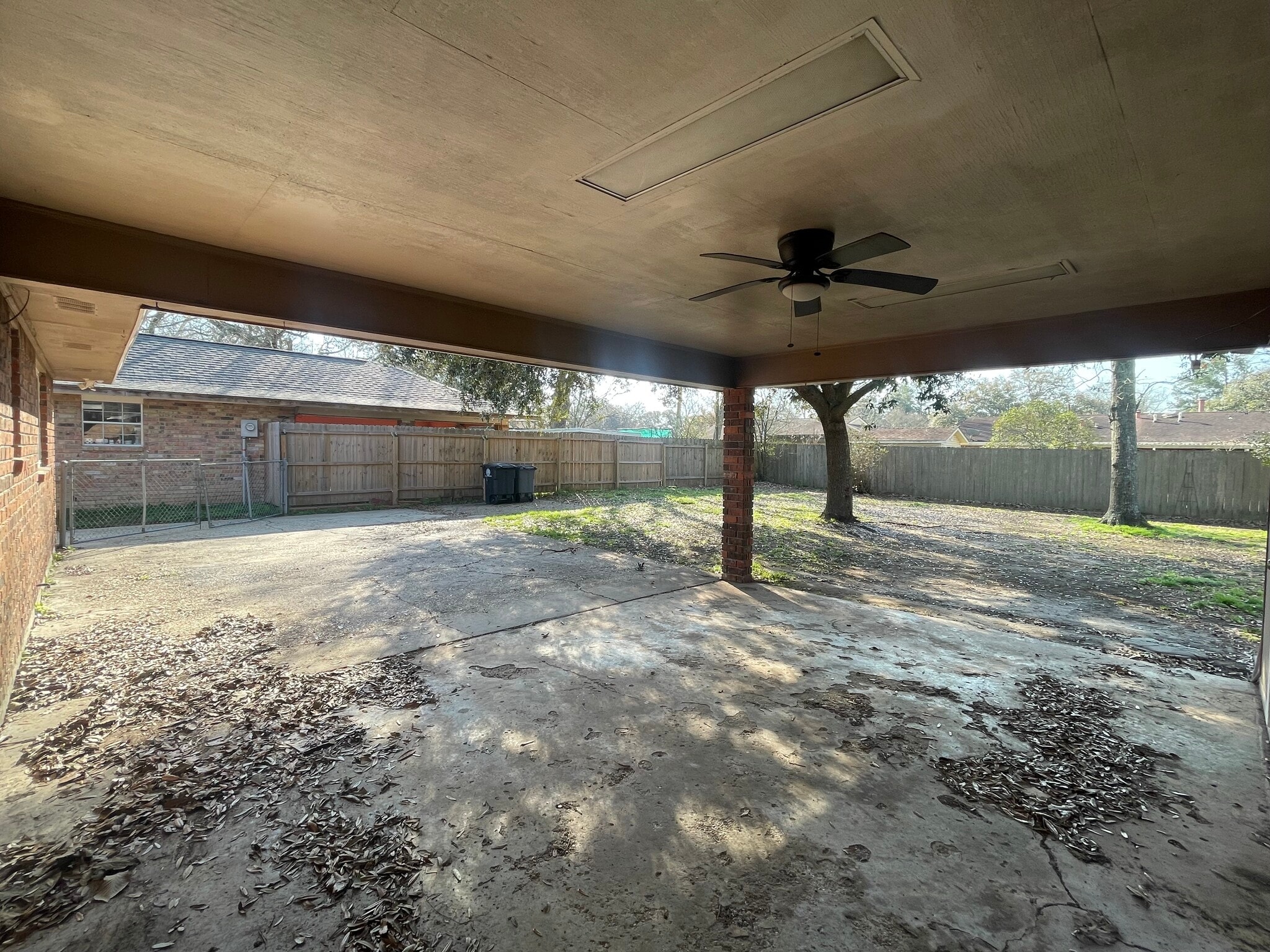 Building Photo - 16602 Morel Ave