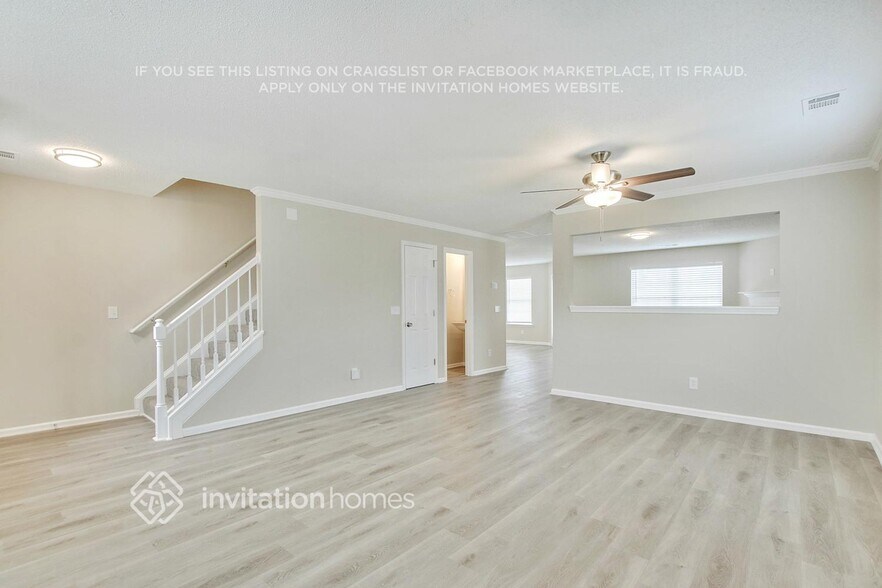 Building Photo - 161 Parkview Ln