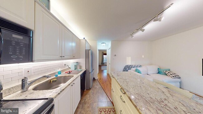 Building Photo - 1503 12th St N