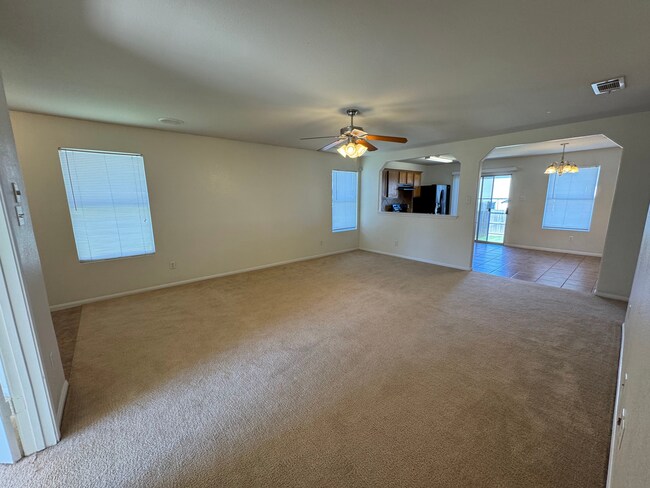Building Photo - 3-Bedroom House for Rent in Killeen