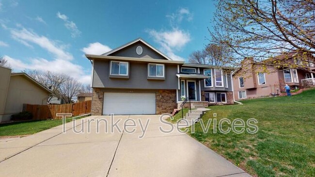 Primary Photo - 204 Summerset Dr