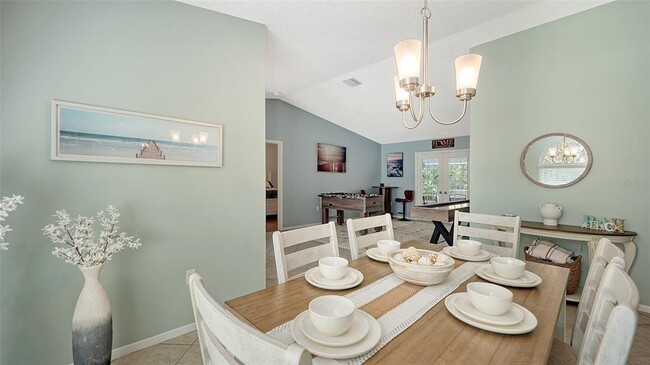 Building Photo - 2246 Cork Oak St W