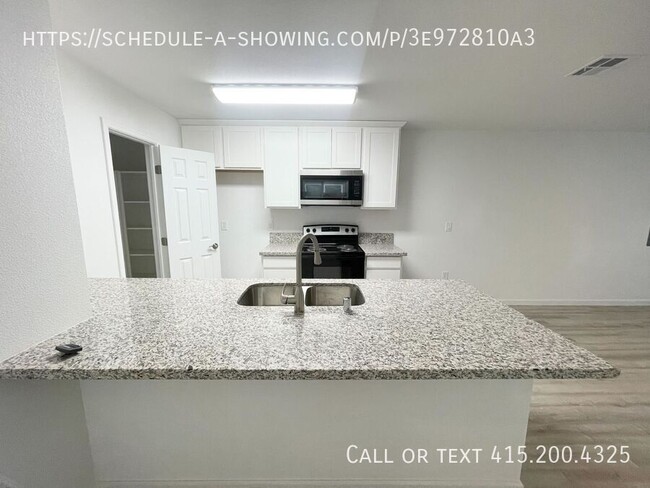 Building Photo - BRAND NEW! Spacious 3-Bedroom, 2.5-Bathroo...