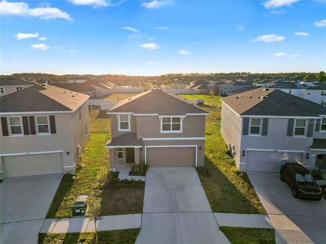 Building Photo - 16645 Mosaic Oar Dr