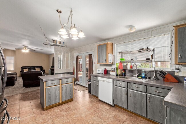 Building Photo - 26832 N 204th Pl