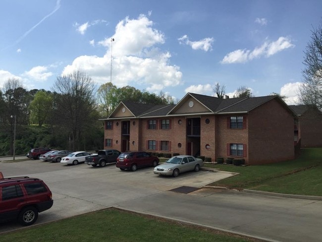 Primary Photo - 611 Cypress Mill Rd