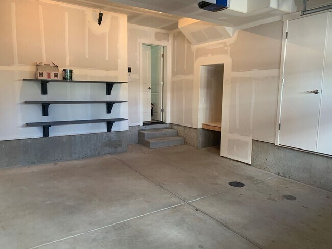 Building Photo - 28609 SW Villebois Dr N