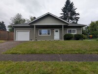 Building Photo - Great 2-Bed/1-Bath Near Coburg Road!