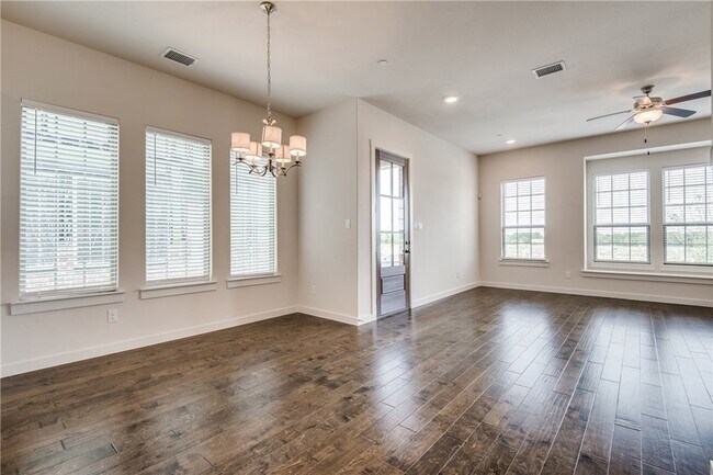 Building Photo - 7263 Switchgrass Rd