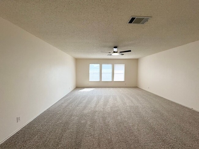 Building Photo - 8332 Montoya Cir