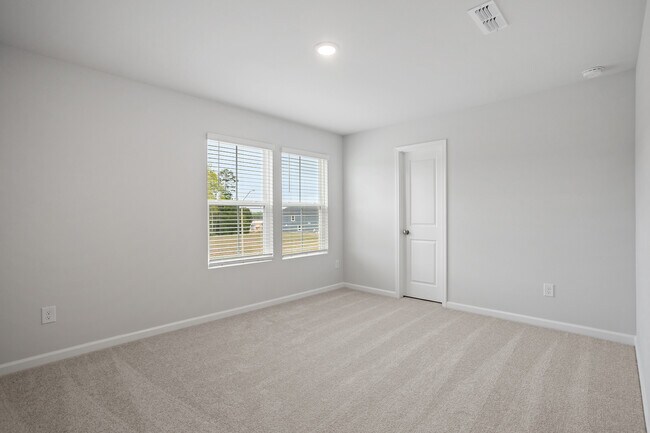 Building Photo - 440 Havannah Rd
