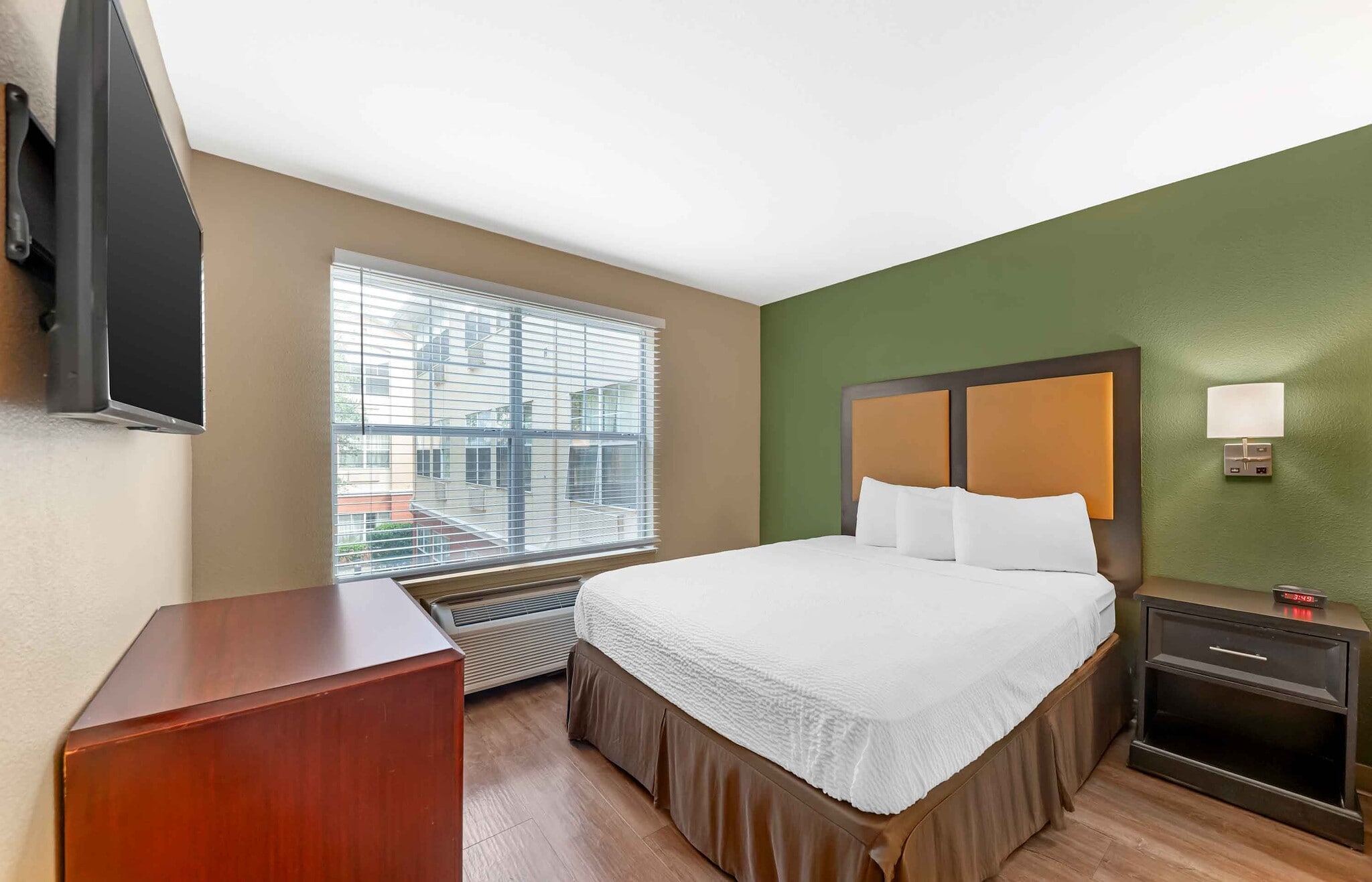 Building Photo - Furnished Studio-Austin - Northwest - Rese...