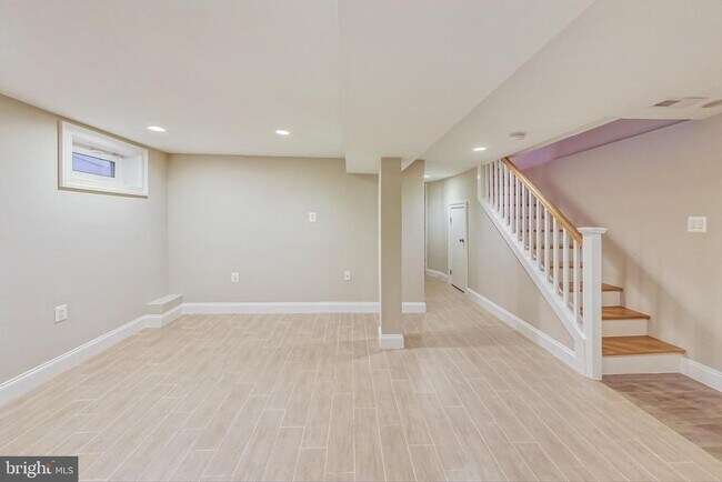 Building Photo - 5415 Illinois Ave NW