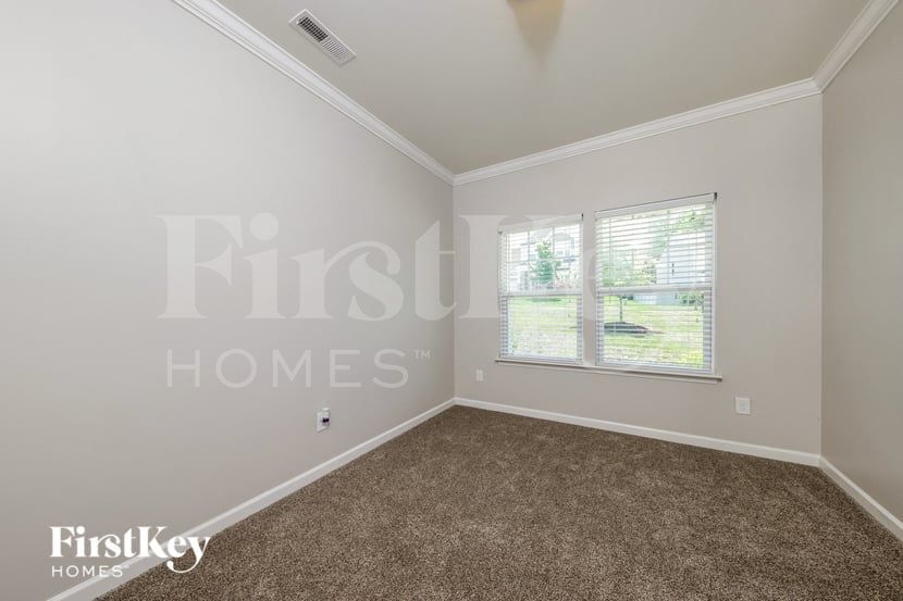 Building Photo - 3282 Winding Br Trl