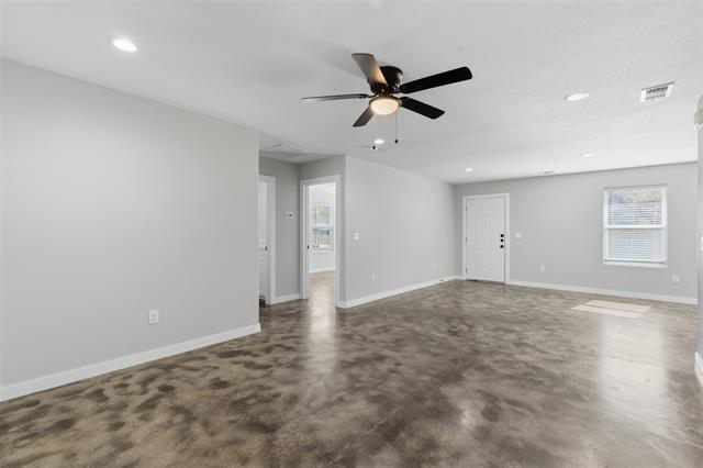 Building Photo - 612 W Coffin St