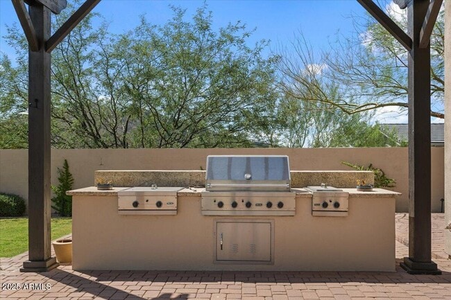 Building Photo - 37093 N Winding Wash Trail