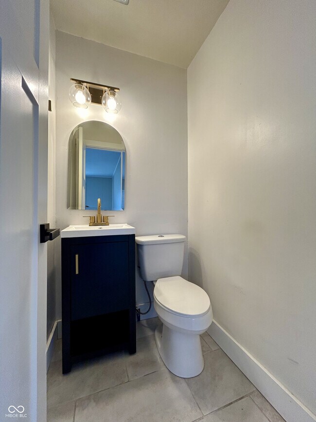 Building Photo - 154 Pearl St