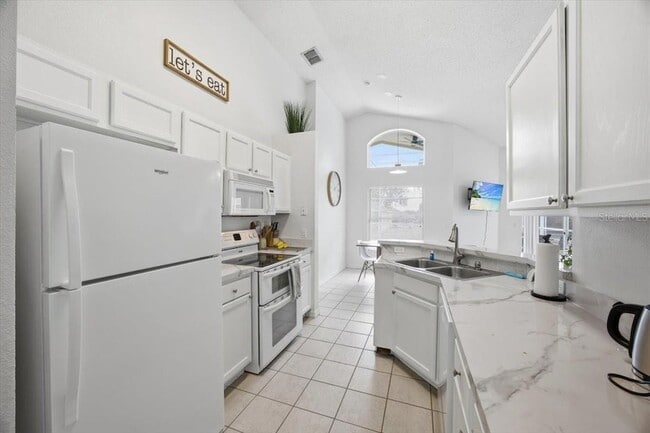 Building Photo - 1518 Gulfview Dr