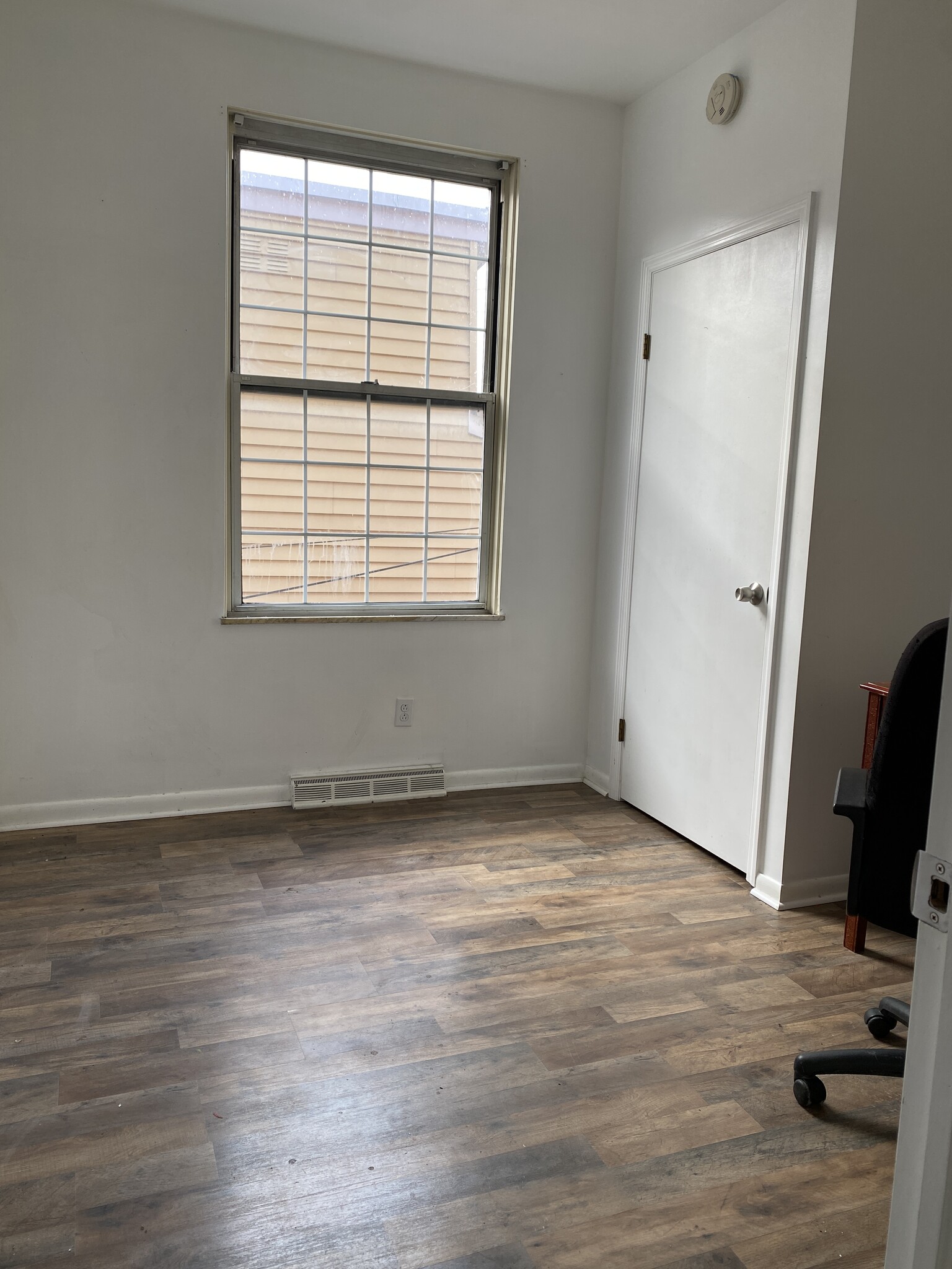 Bedroom 2 - 609 Main St