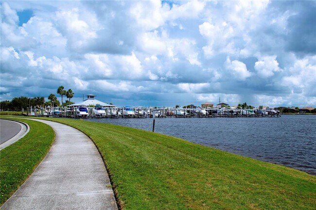 Building Photo - 1030 Tidewater Shores Loop