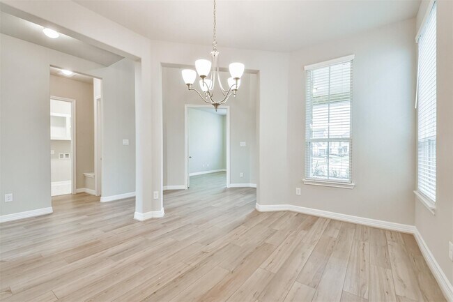 Building Photo - 8211 Chartres Wind Dr