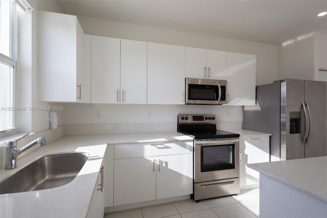 Building Photo - 29071 SW 171st Ave