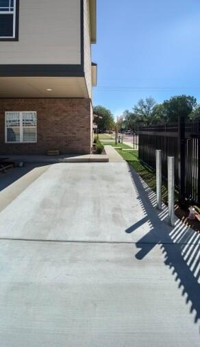 Building Photo - 1518 Avenue W