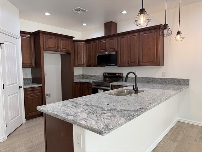 Building Photo - 2804 Mercado Ct