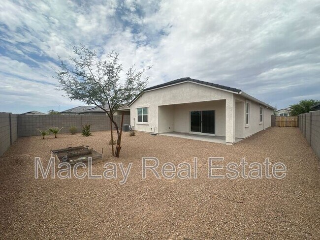 Building Photo - 1083 W Chimes Tower Dr