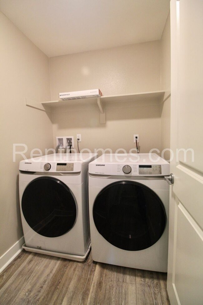 Building Photo - 4326 Star Path Way