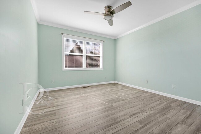 Building Photo - DOWNTOWN COLUMBIA BUNGALOW