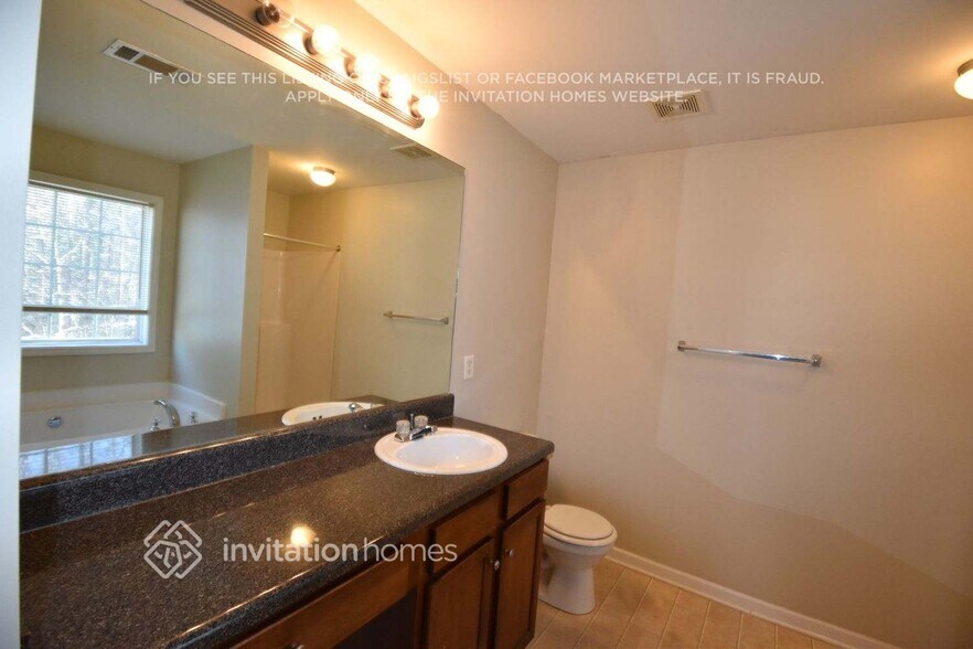 Building Photo - 210 Millstream Ridge