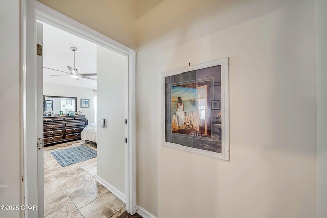 Building Photo - 625 Amberjack Dr