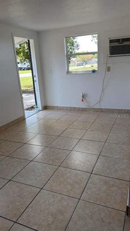 Building Photo - 4720 Wales St