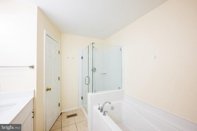 Building Photo - 5920 Terrapin Pl