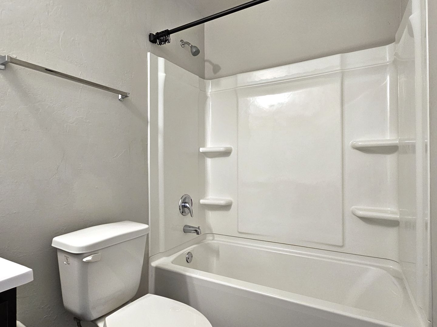 Building Photo - 4308 Driftwood Dr