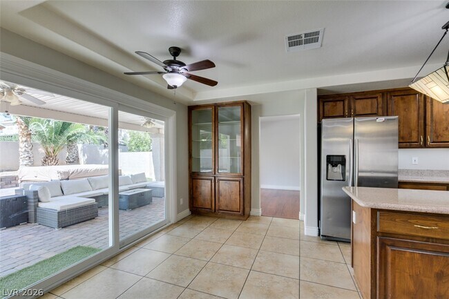 Building Photo - 1683 Tassel Fern Ave