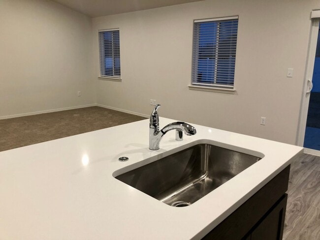 Building Photo - New Construction Home In Mae Valley