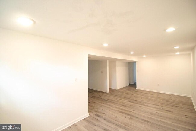 Building Photo - 4613 Wilwyn Way