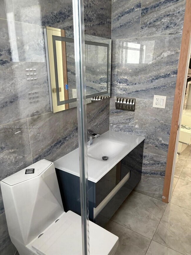 Building Photo - 13847 Jackson St