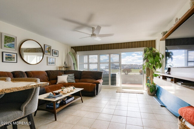 Building Photo - 96 Fifth Ave