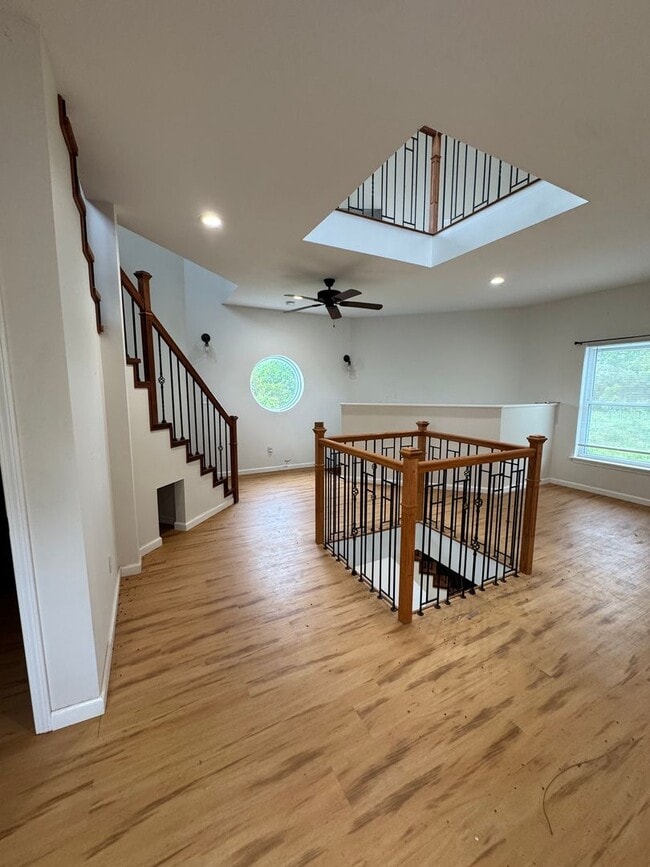 Building Photo - 2 Bed 1 Bath home in the country